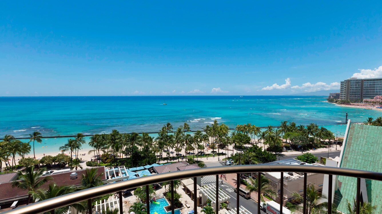 Waikiki Ocean View Suite