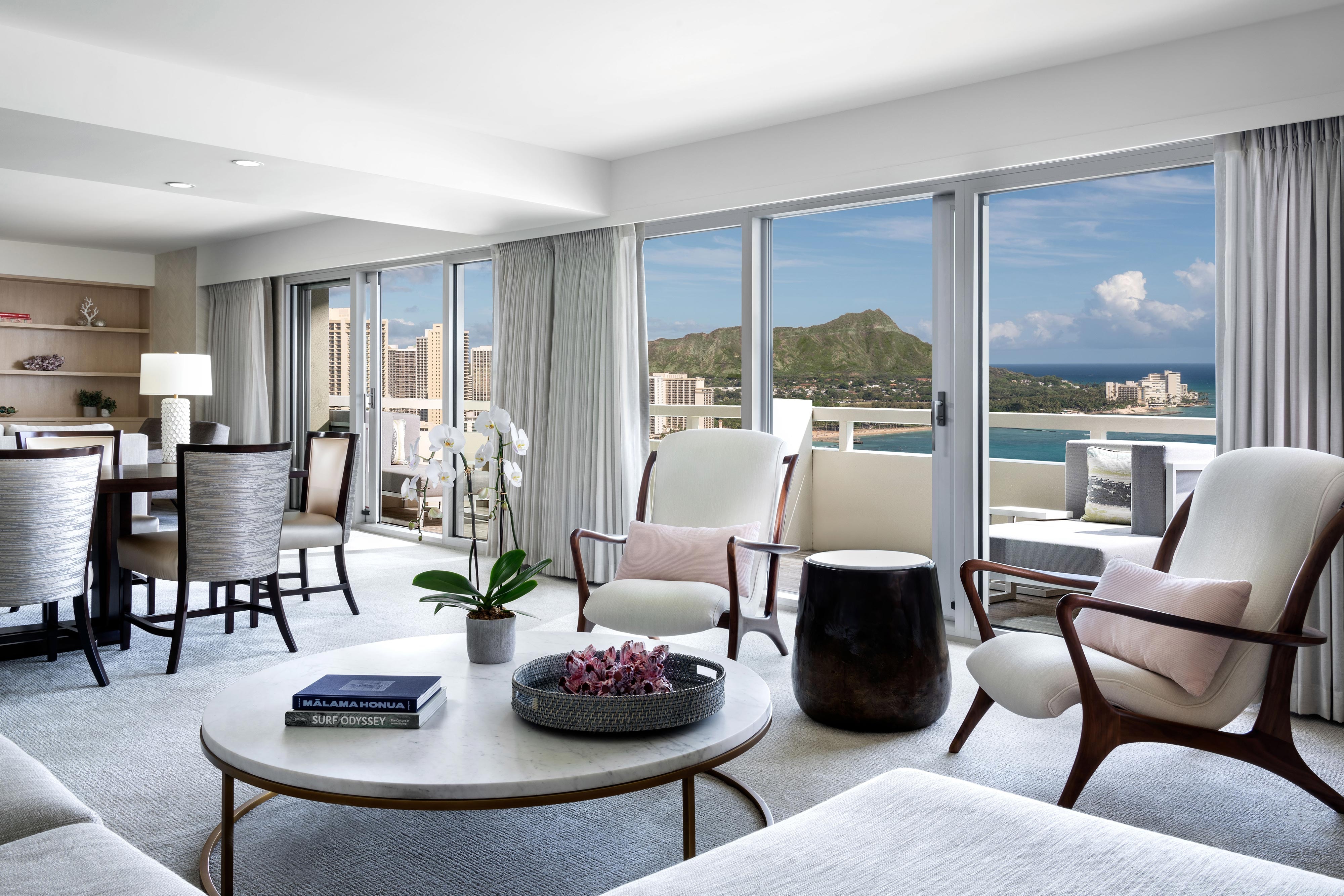 Oceanfront suite living room