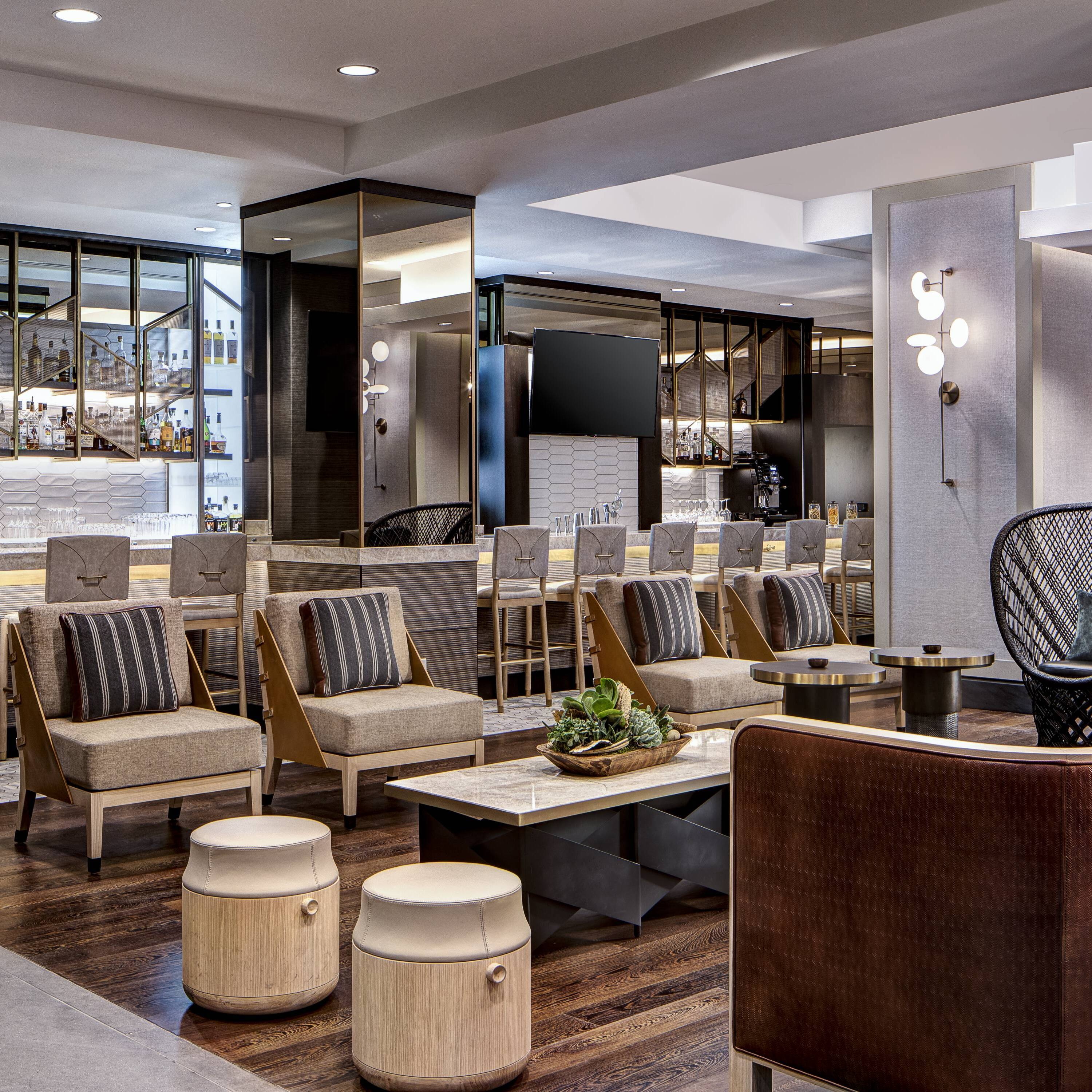 Lounge del Stray Horse