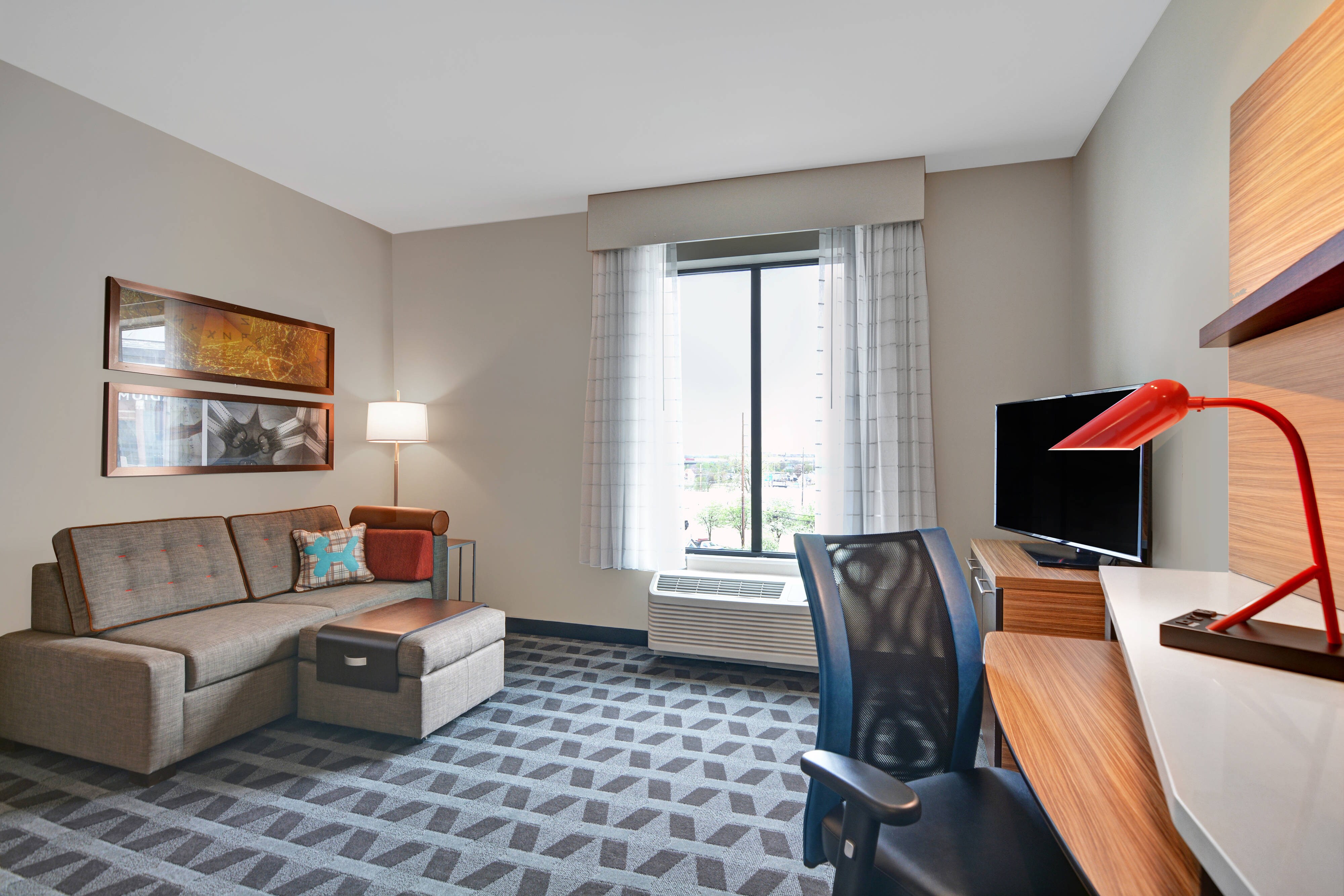 One Bedroom Apartment