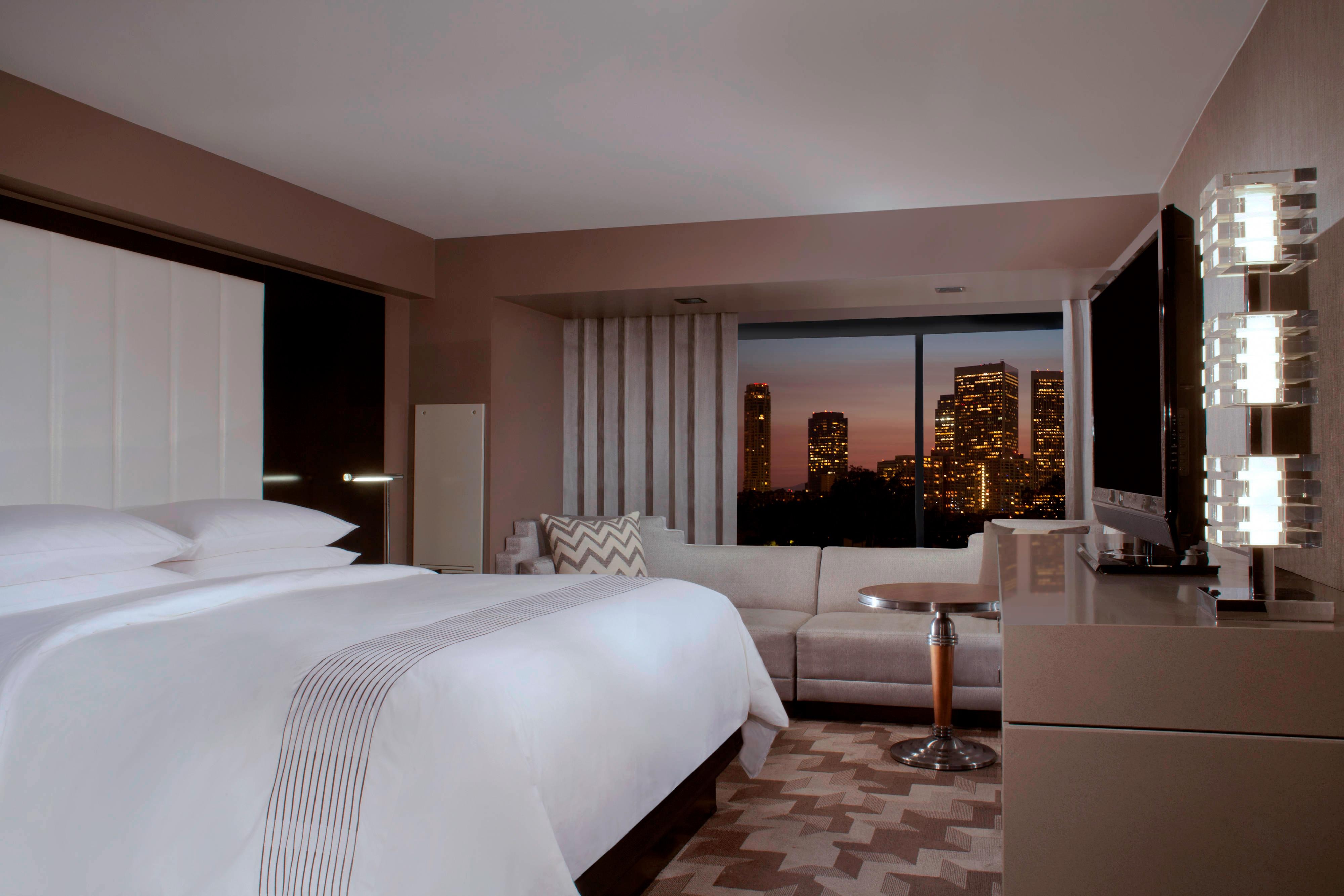 Guest room with city view