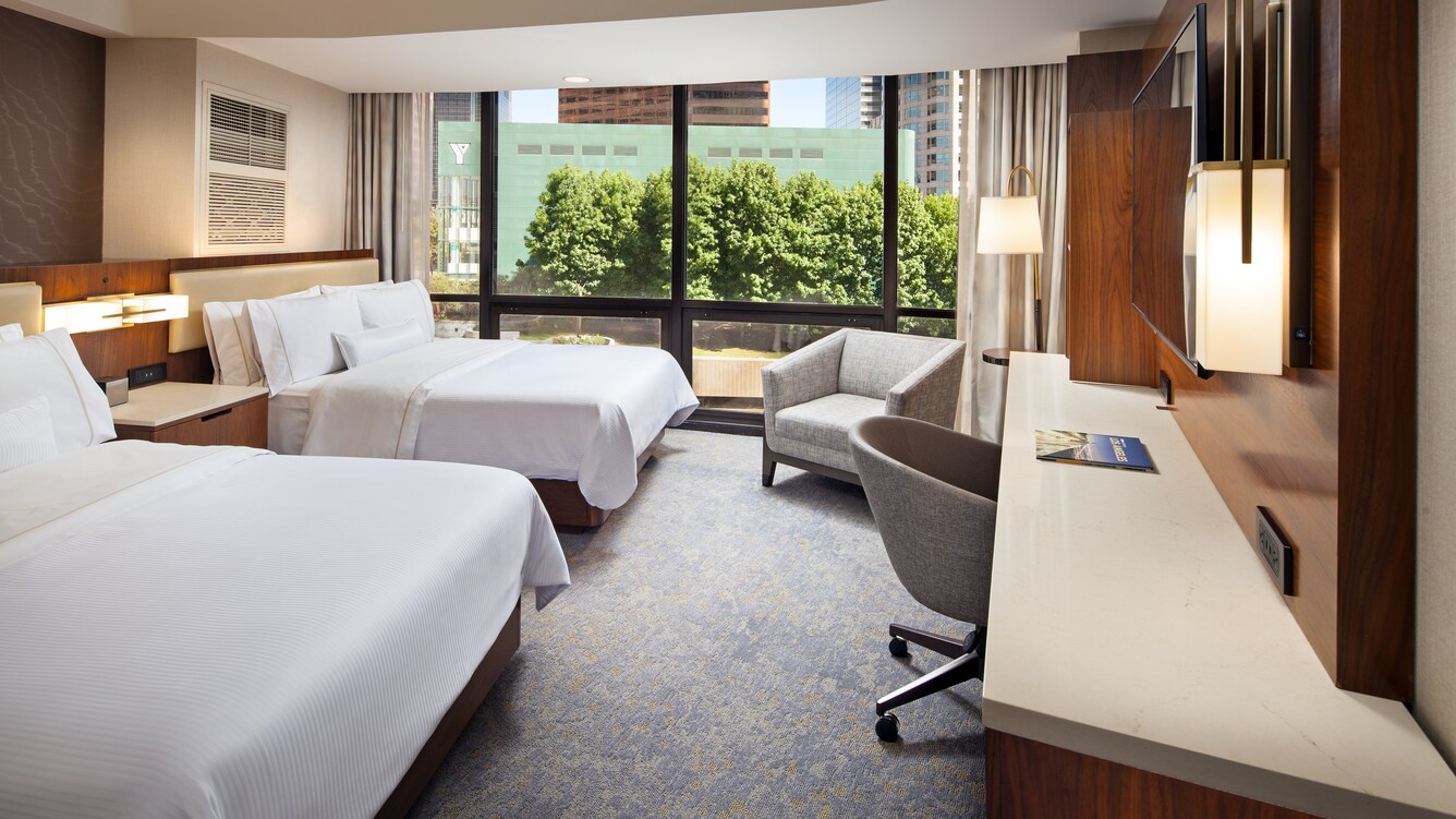 Double/Double Guest Room