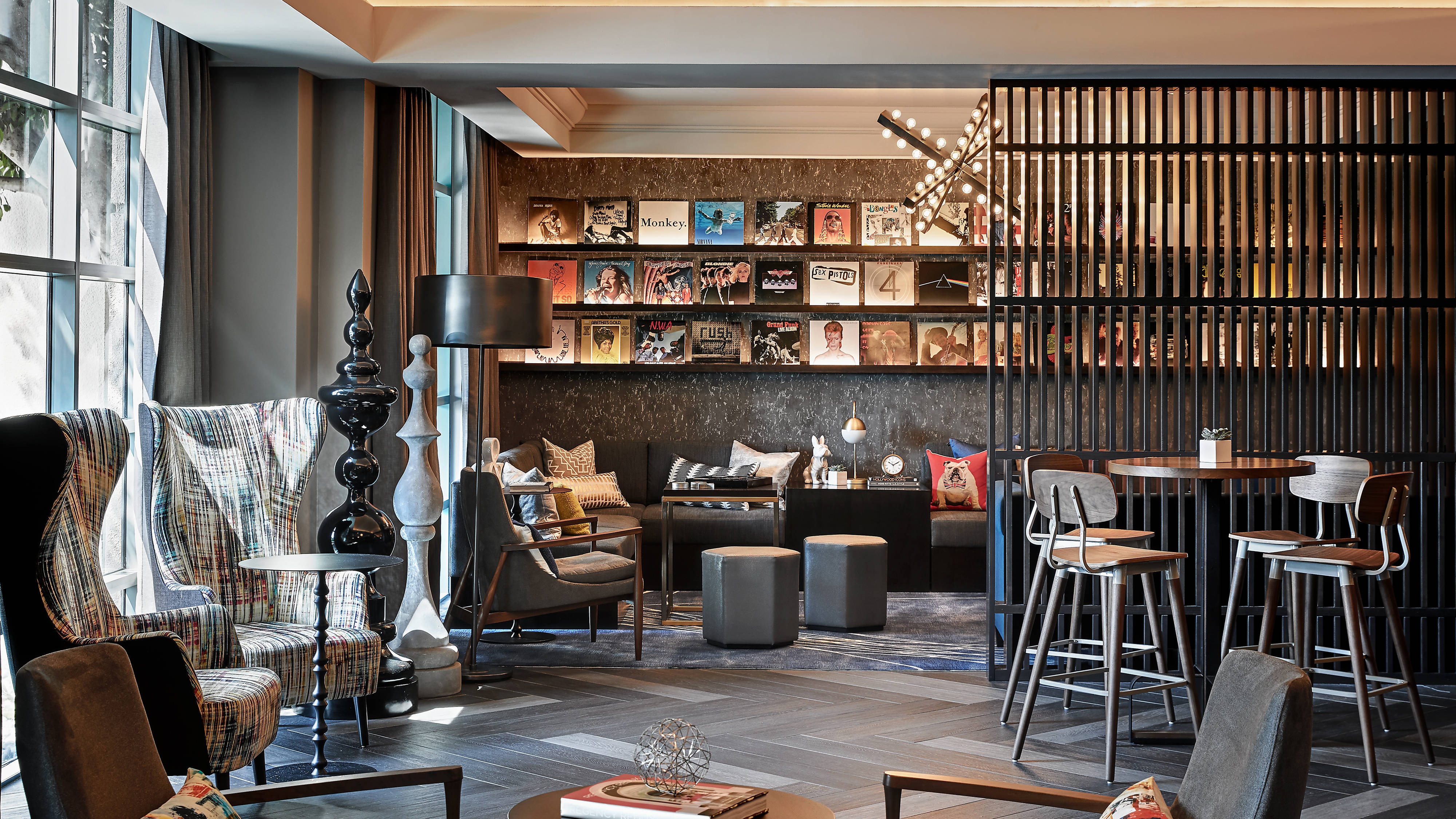 Restaurant dining room