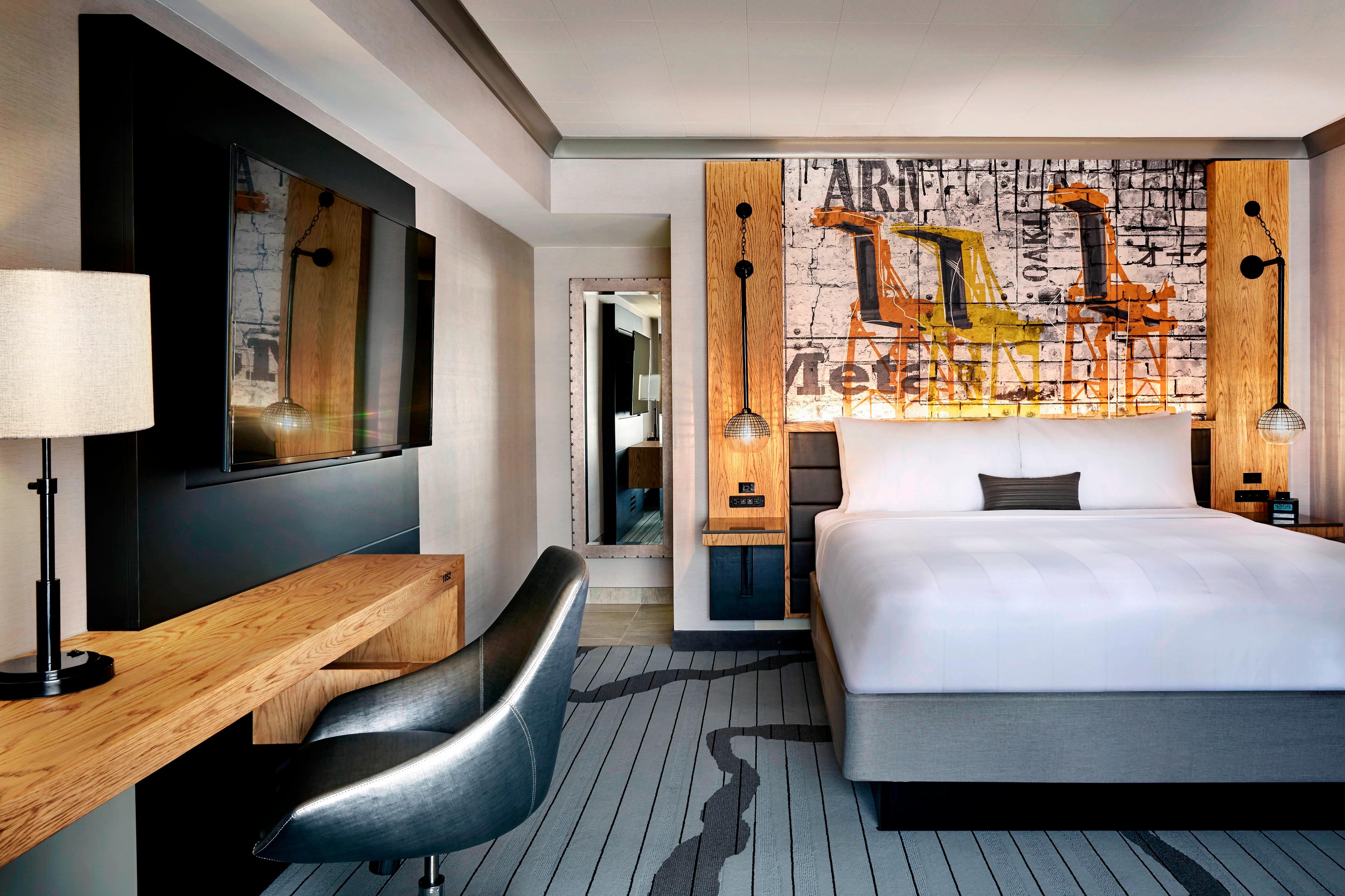 Guest room
