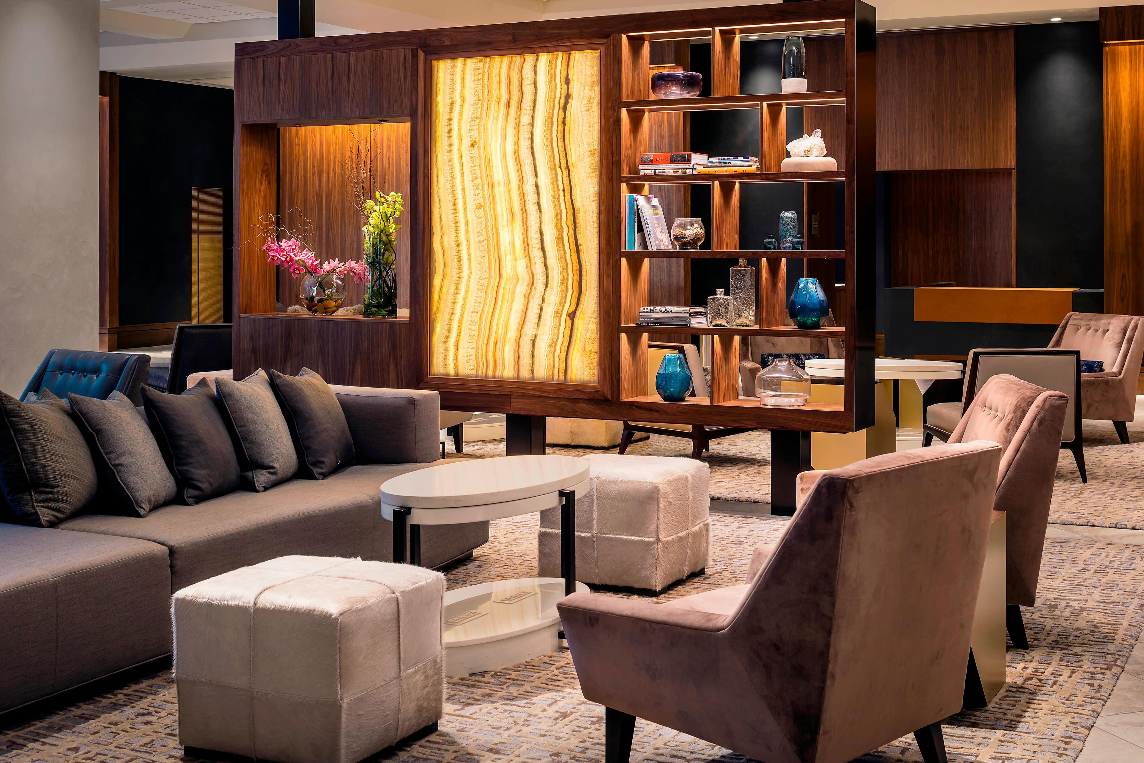 Lounge seating area