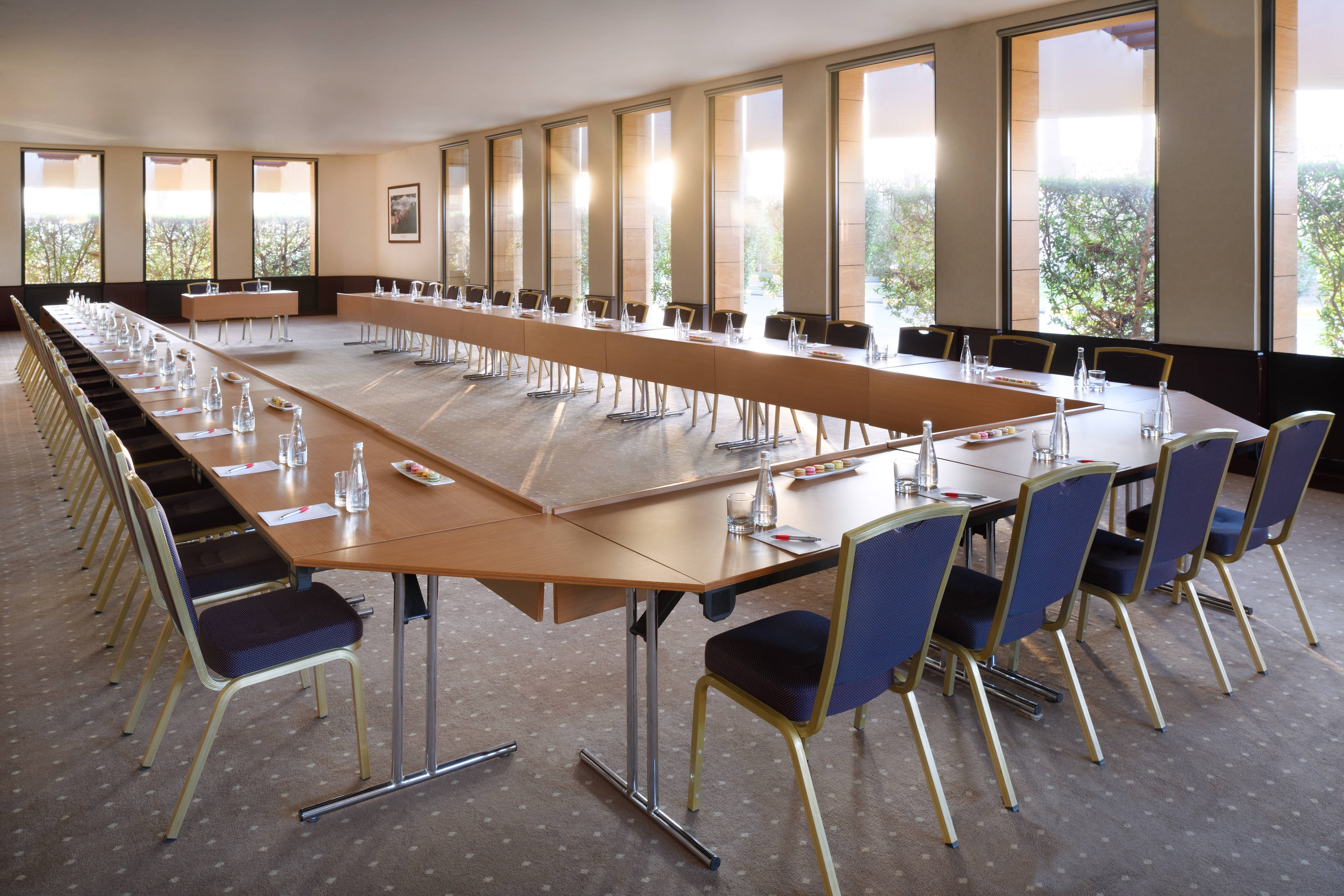 Meeting Room U-Shape Setup