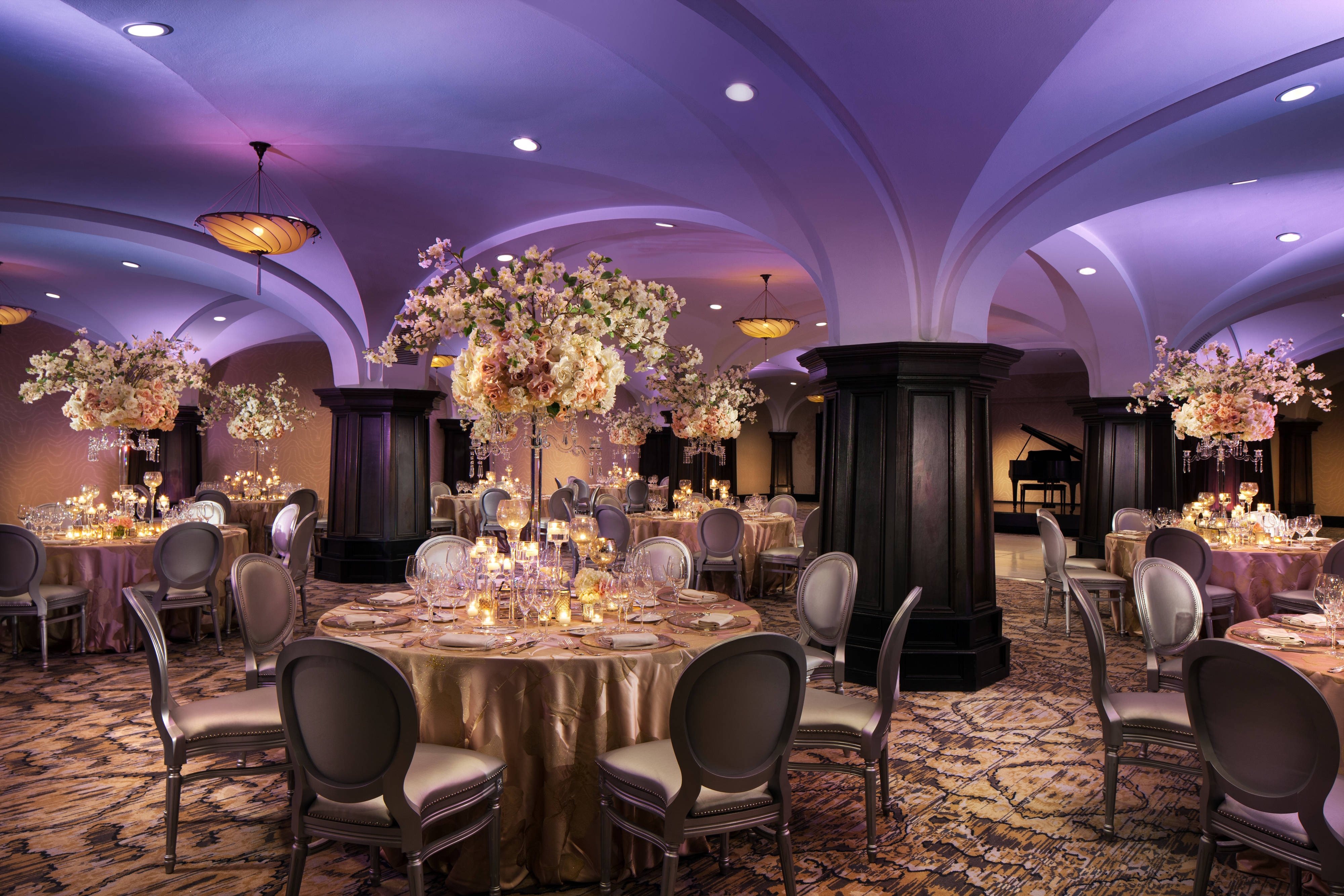 Ballroom wedding reception setup