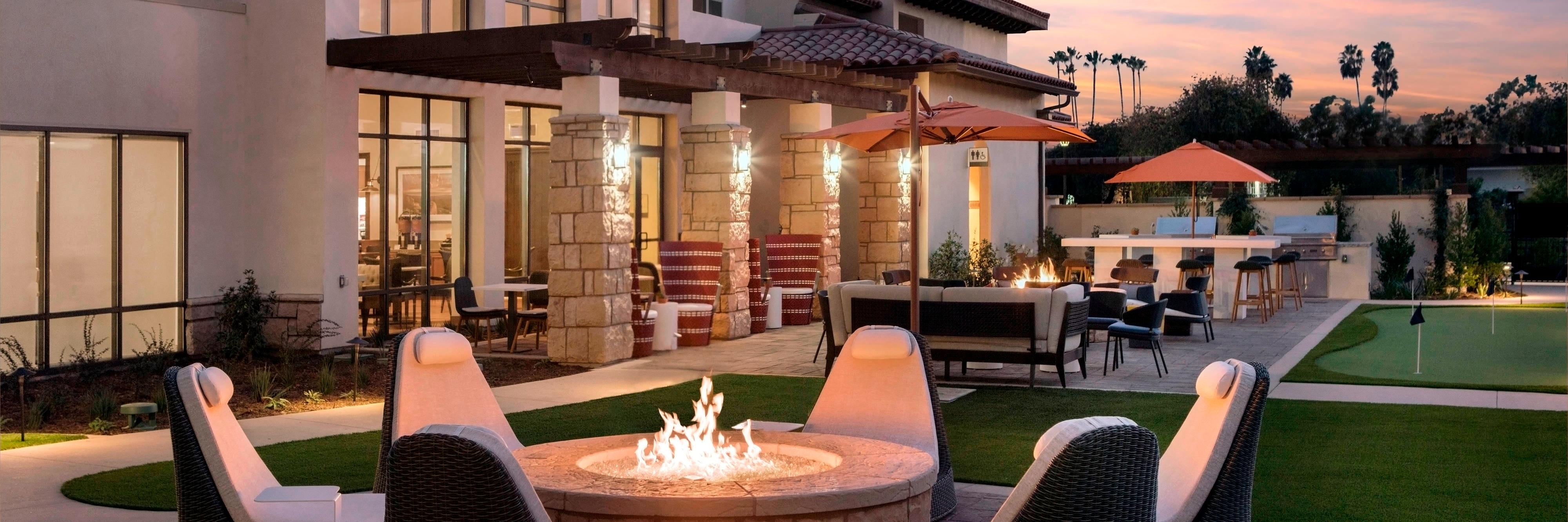 Outdoor firepit