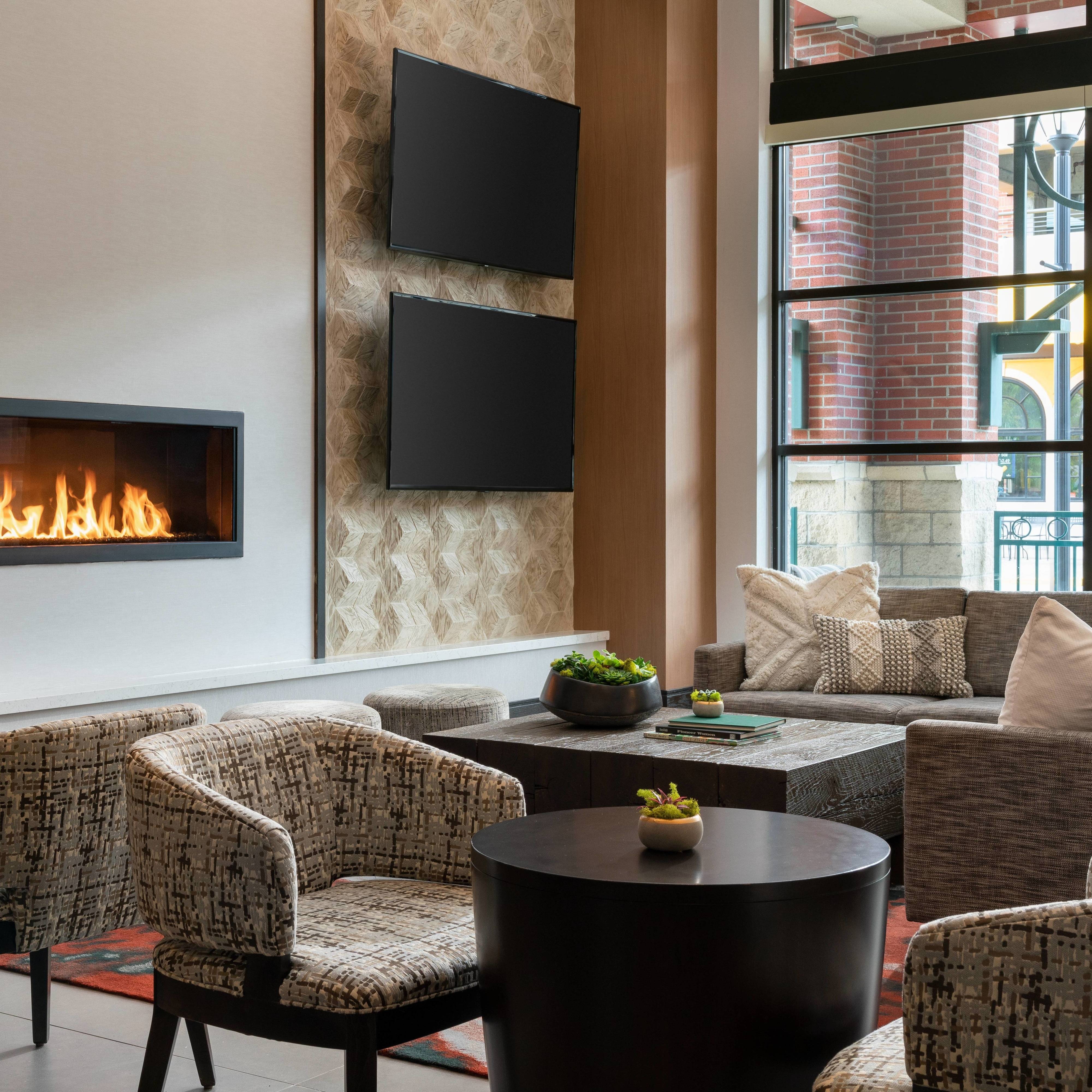 Greatroom with fire place