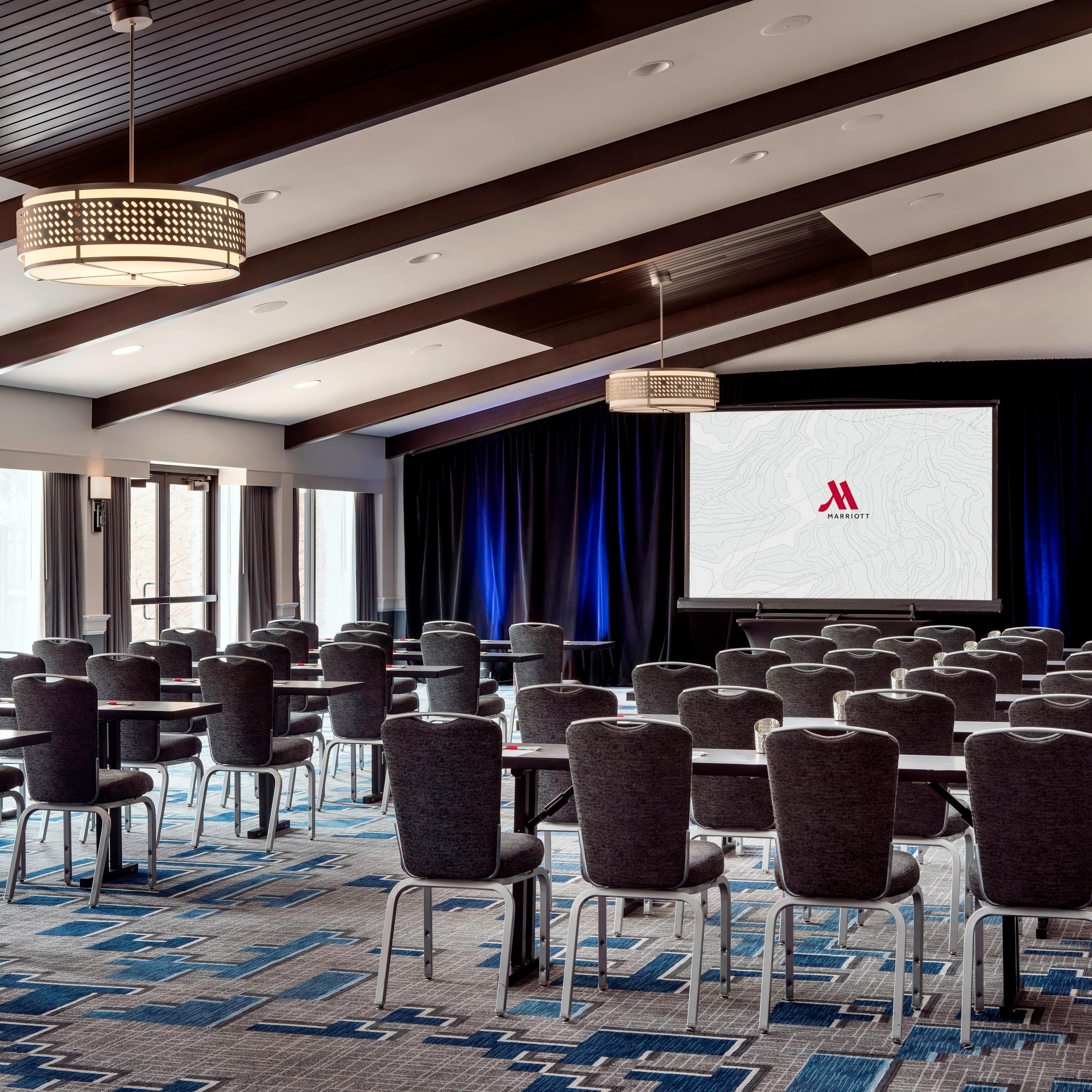 Sedona Room - Classroom Setup