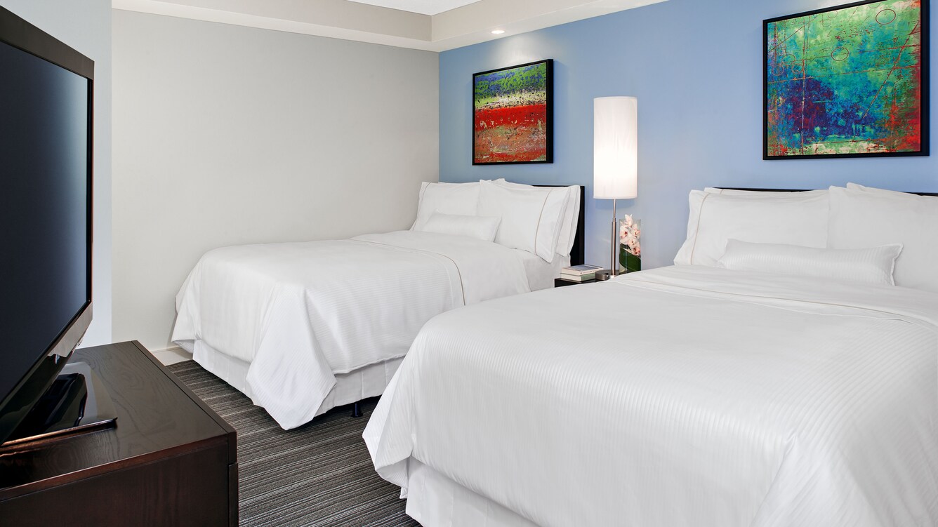 Two-Bedroom Villa - Guest Bedroom