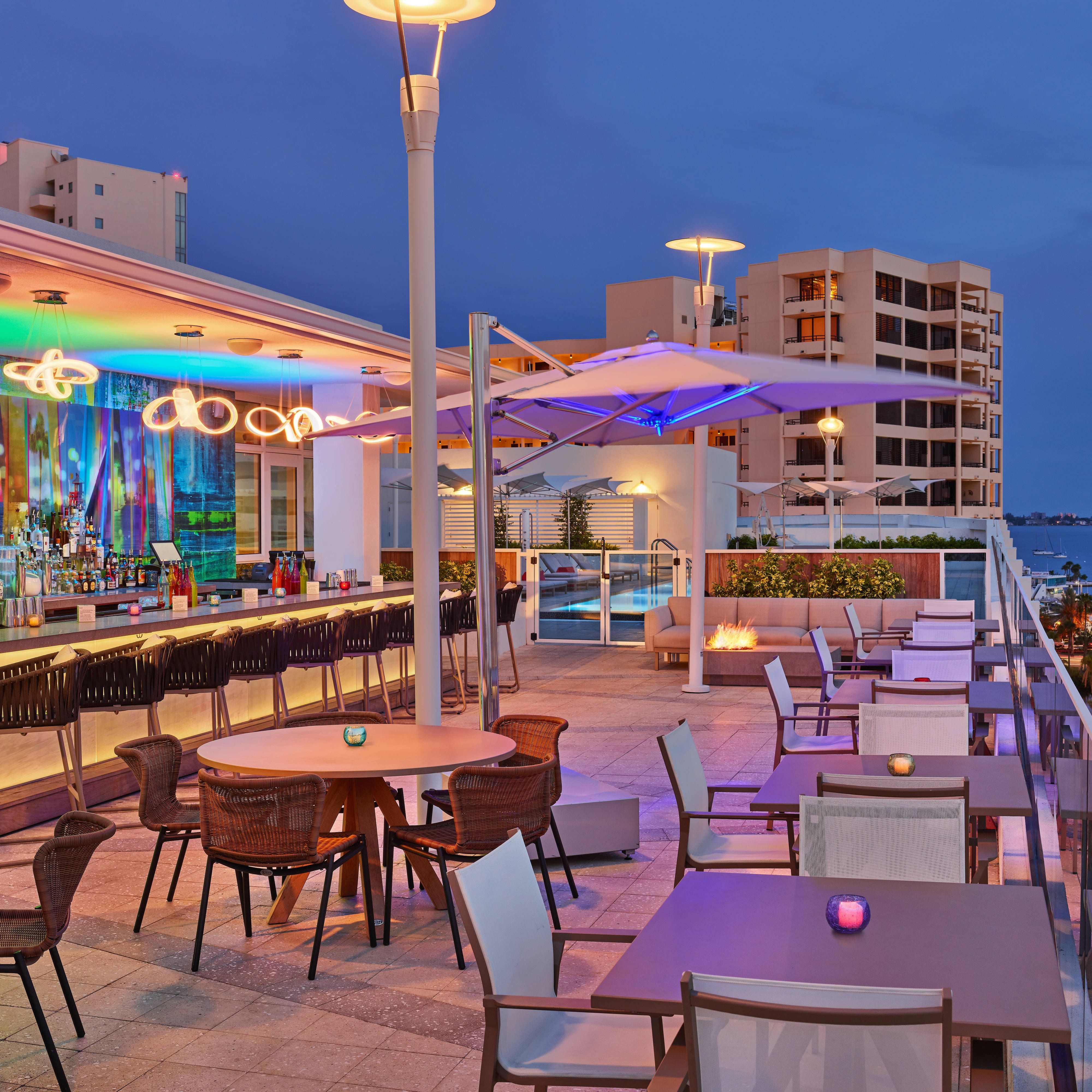 roof top bar