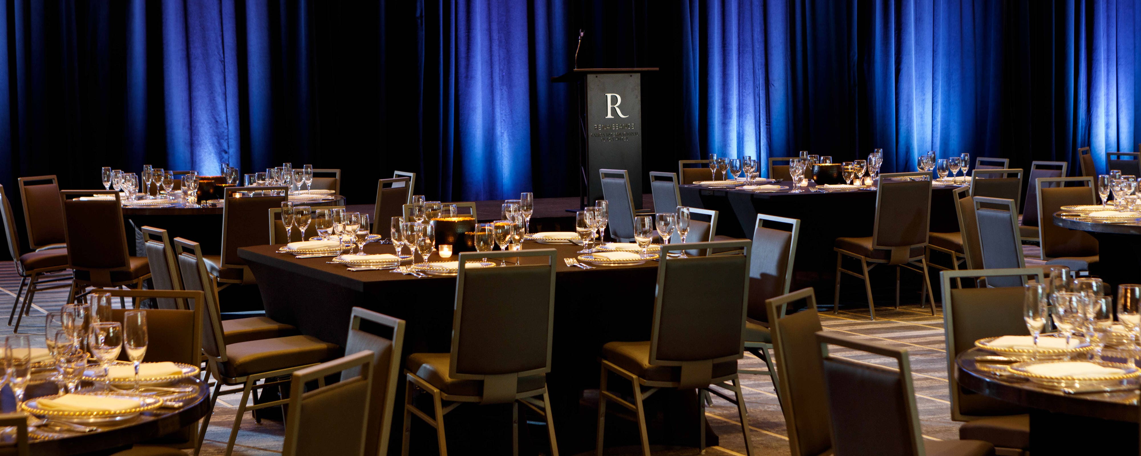 Banquet meeting room