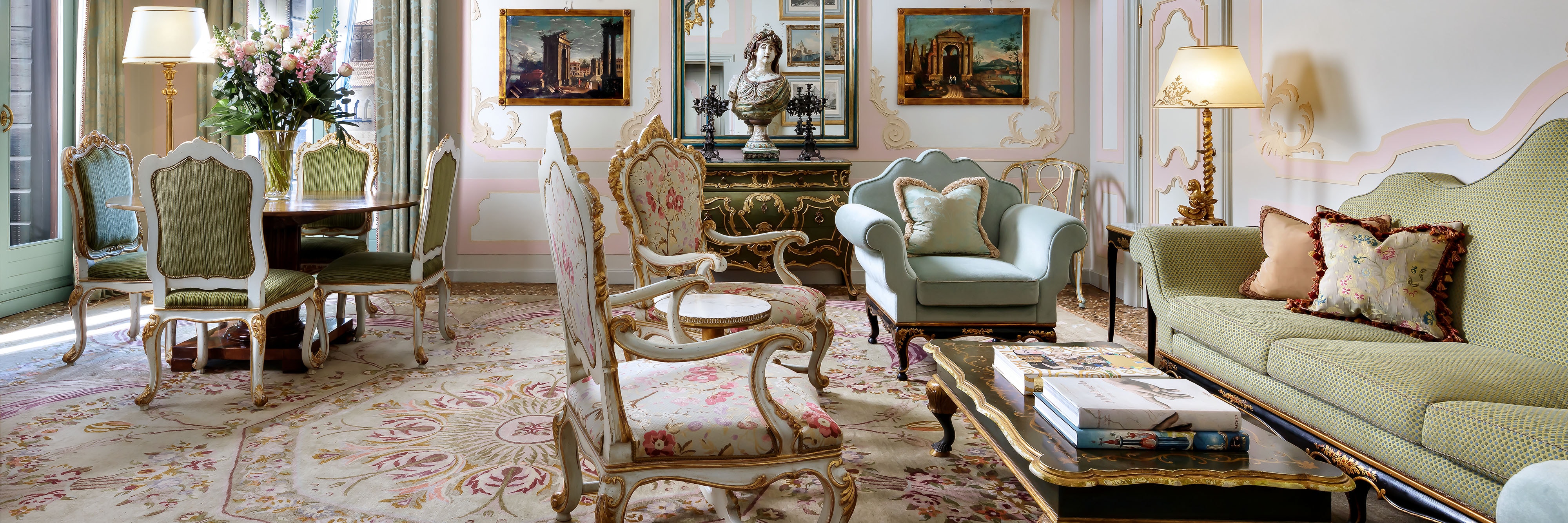 Suite seating area