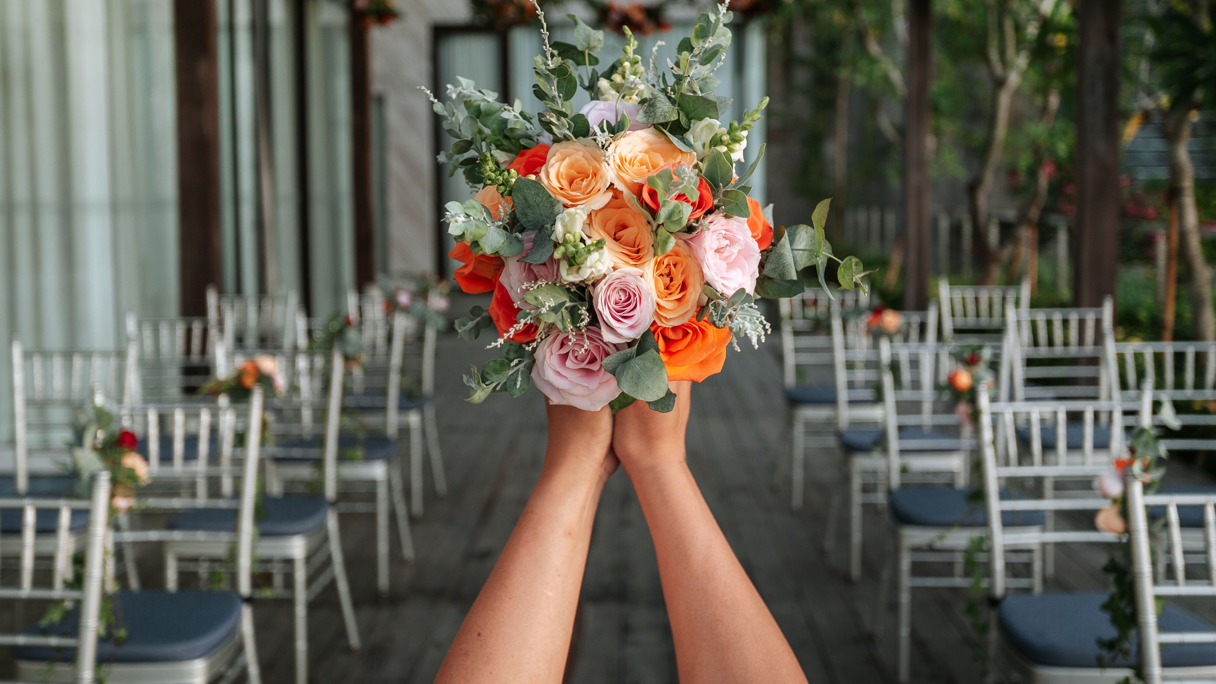 Wedding ceremony flowers