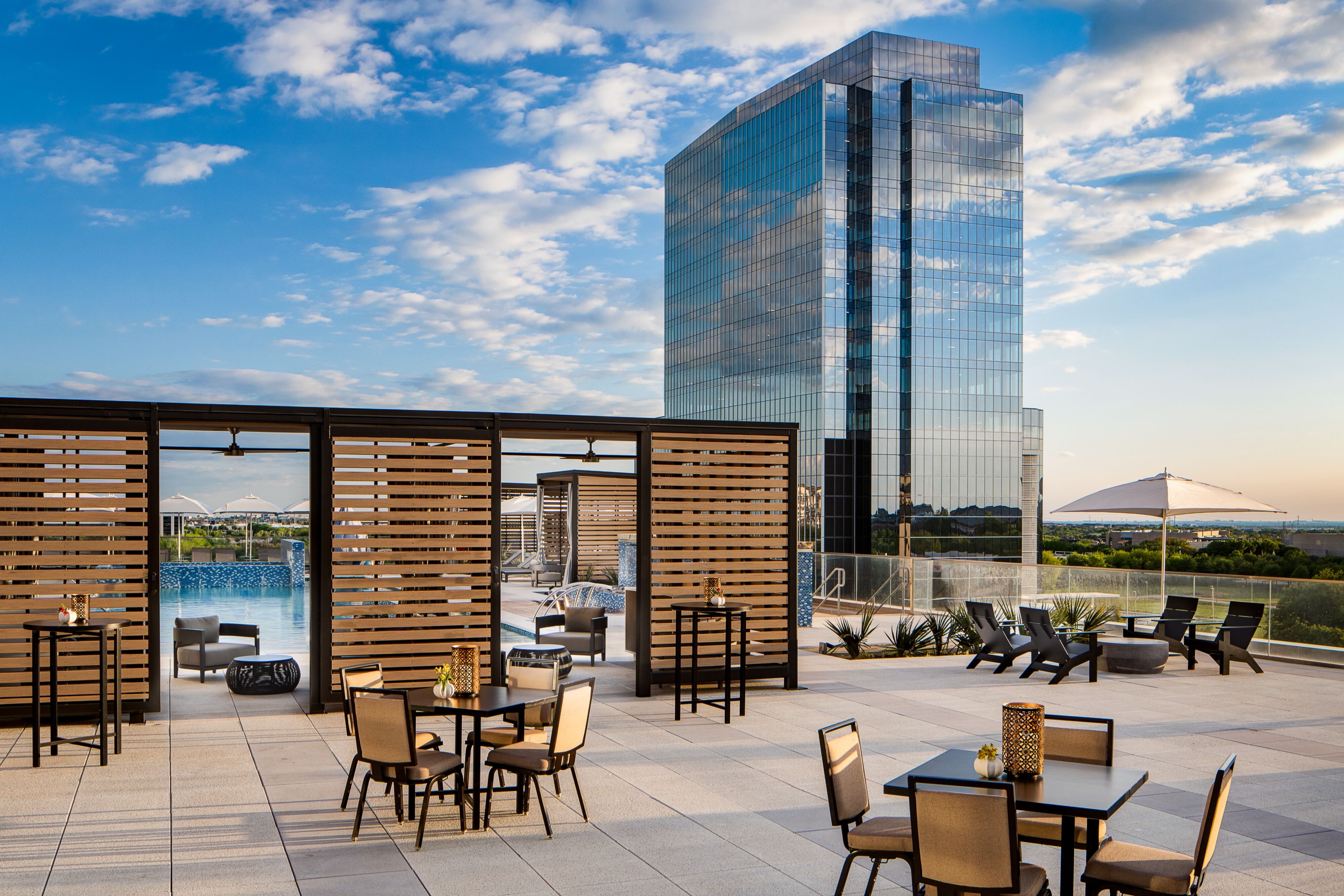 Pool and Cabanas Marriott Bonvoy Home page