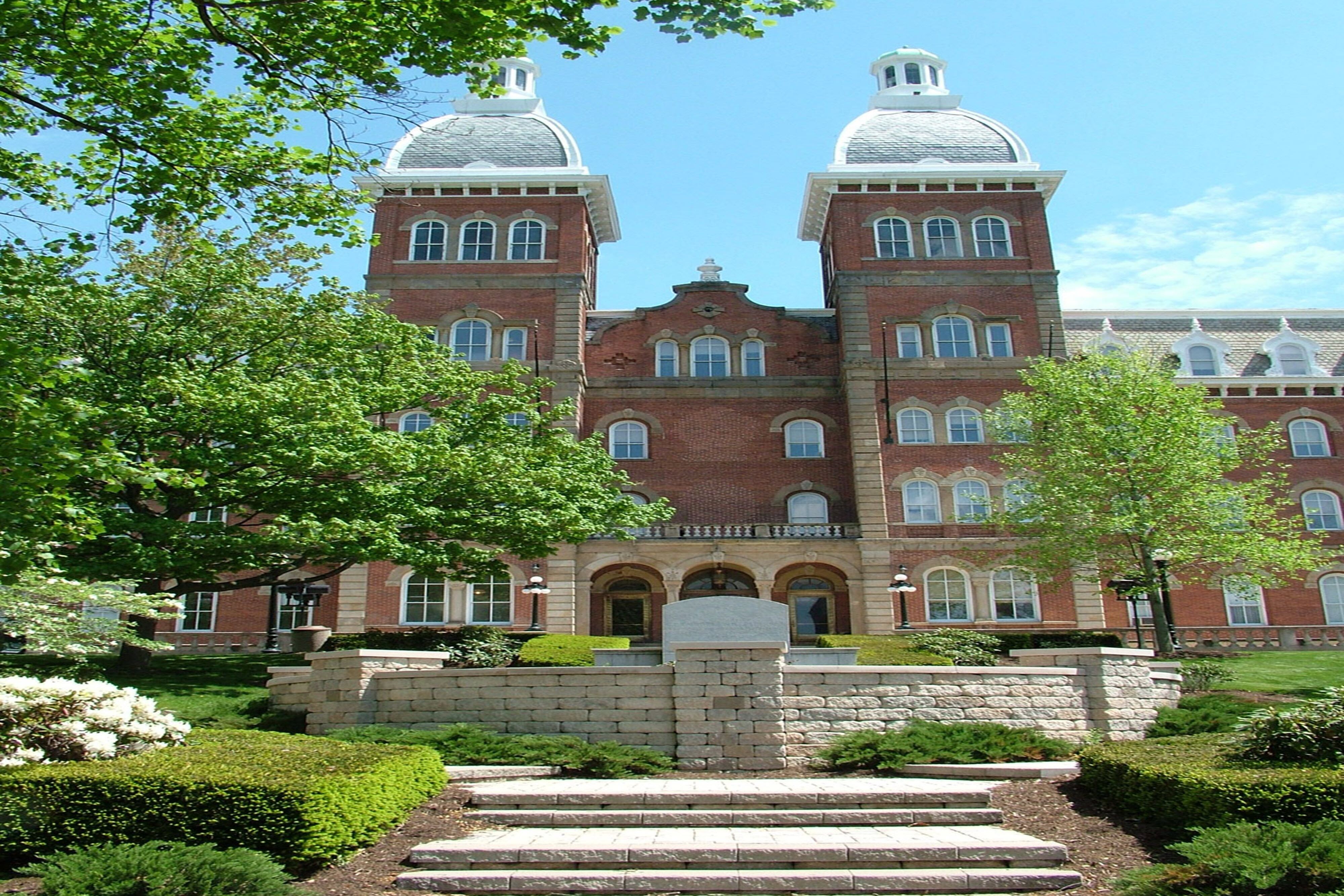 Explore Washington Pennsylvania | Courtyard Pittsburgh Washington