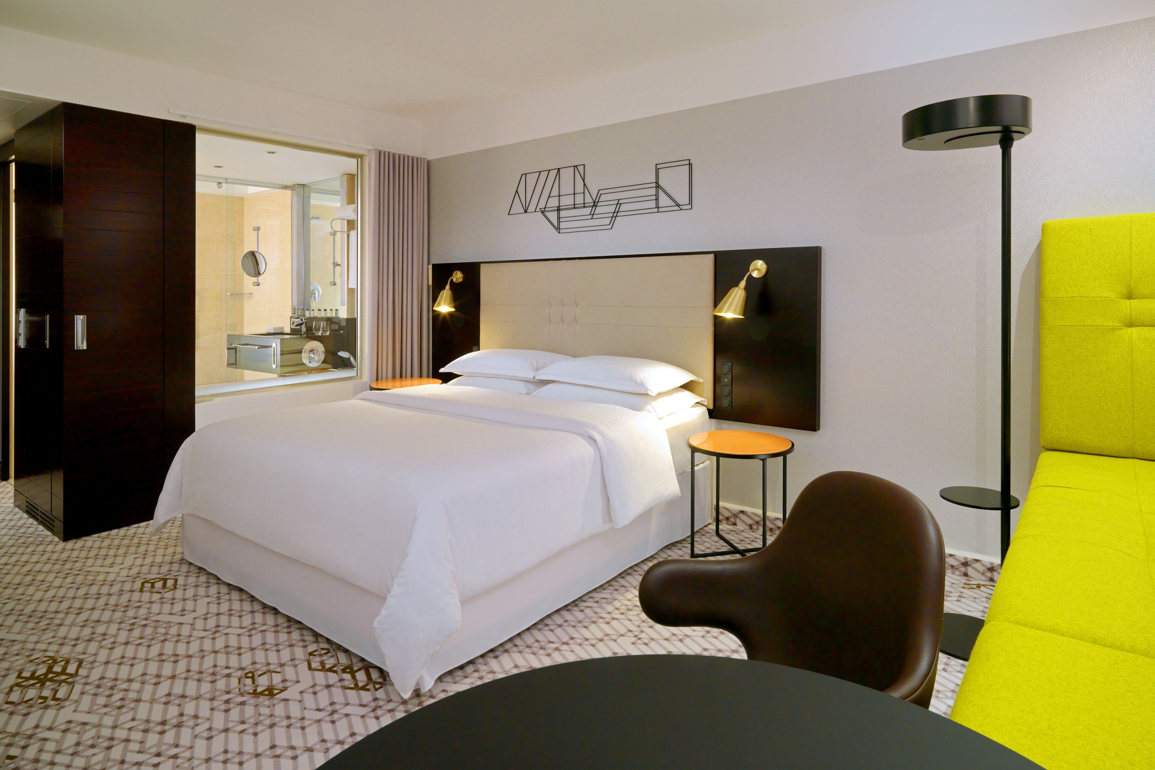 Executive Suite - Bed Room