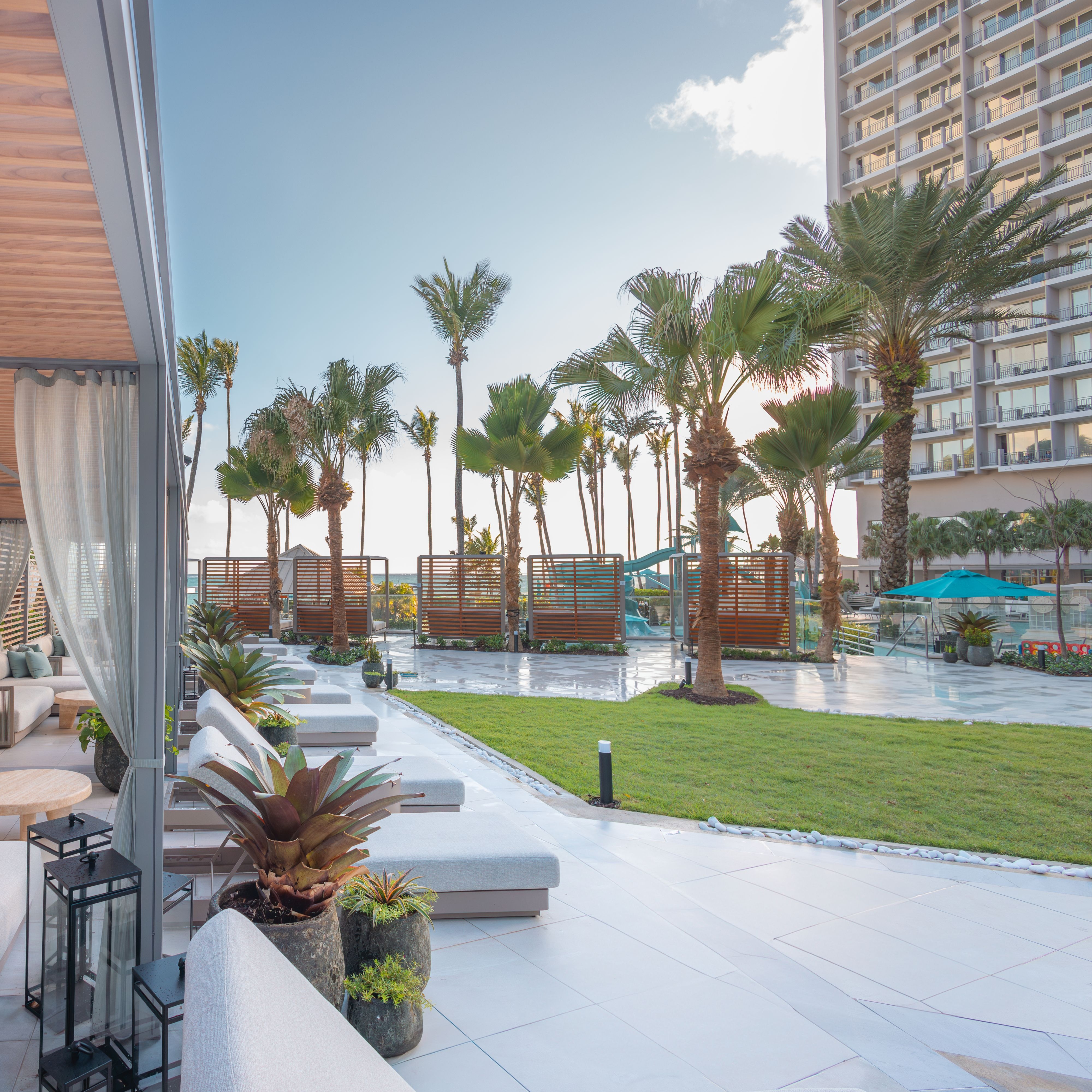 Guest room with private patio and plunge pool