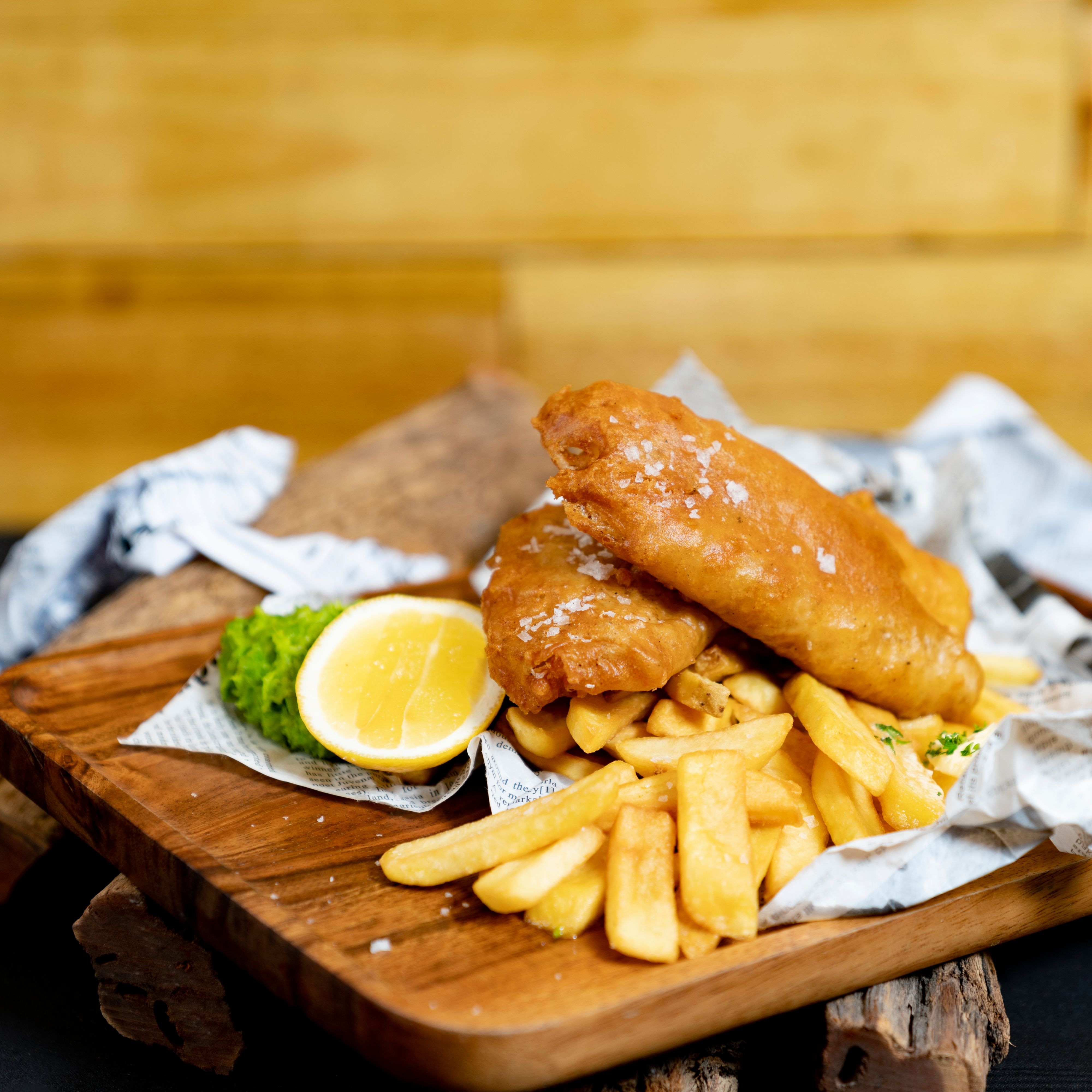 피쉬 앤 칩스 한 접시