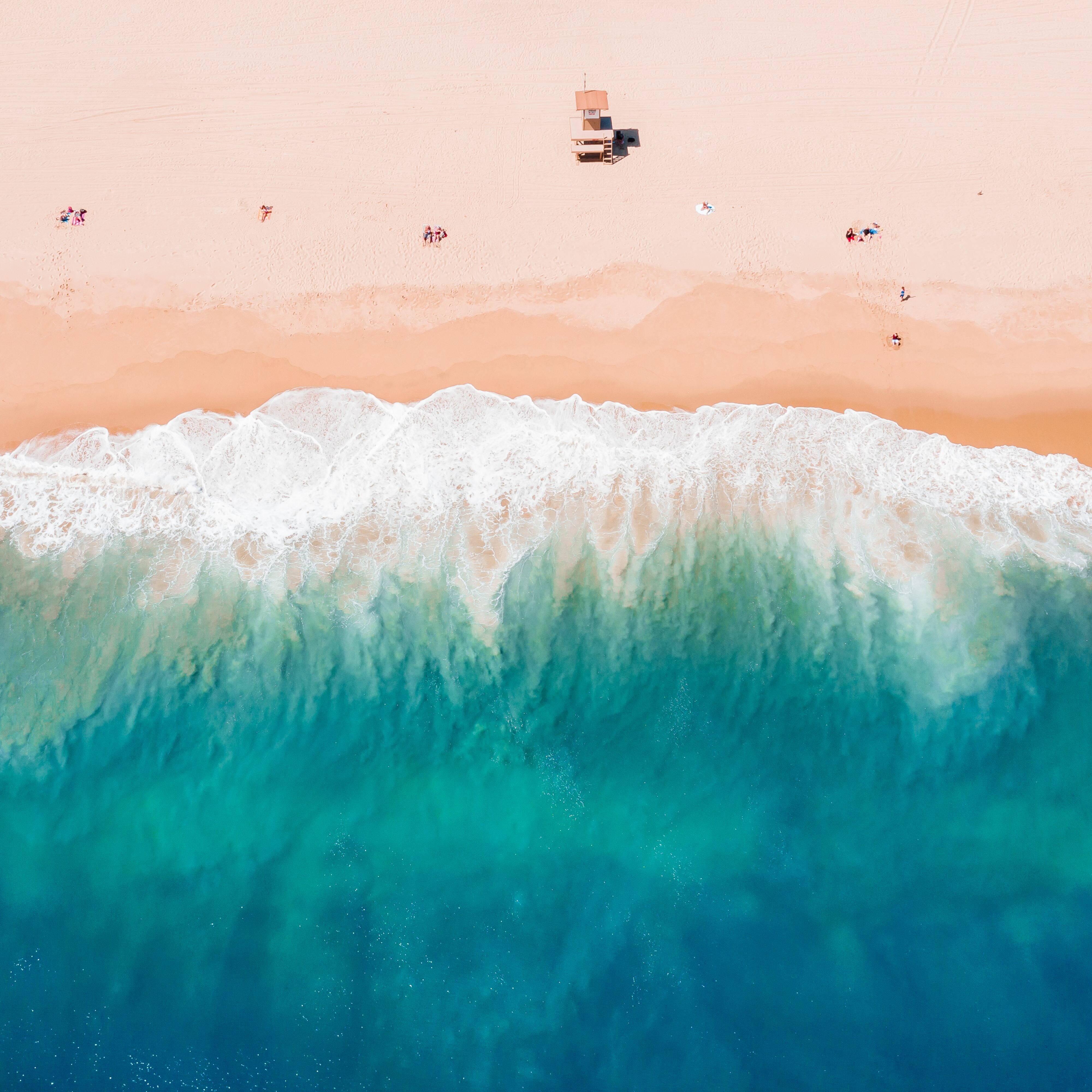 上空から見たビーチ