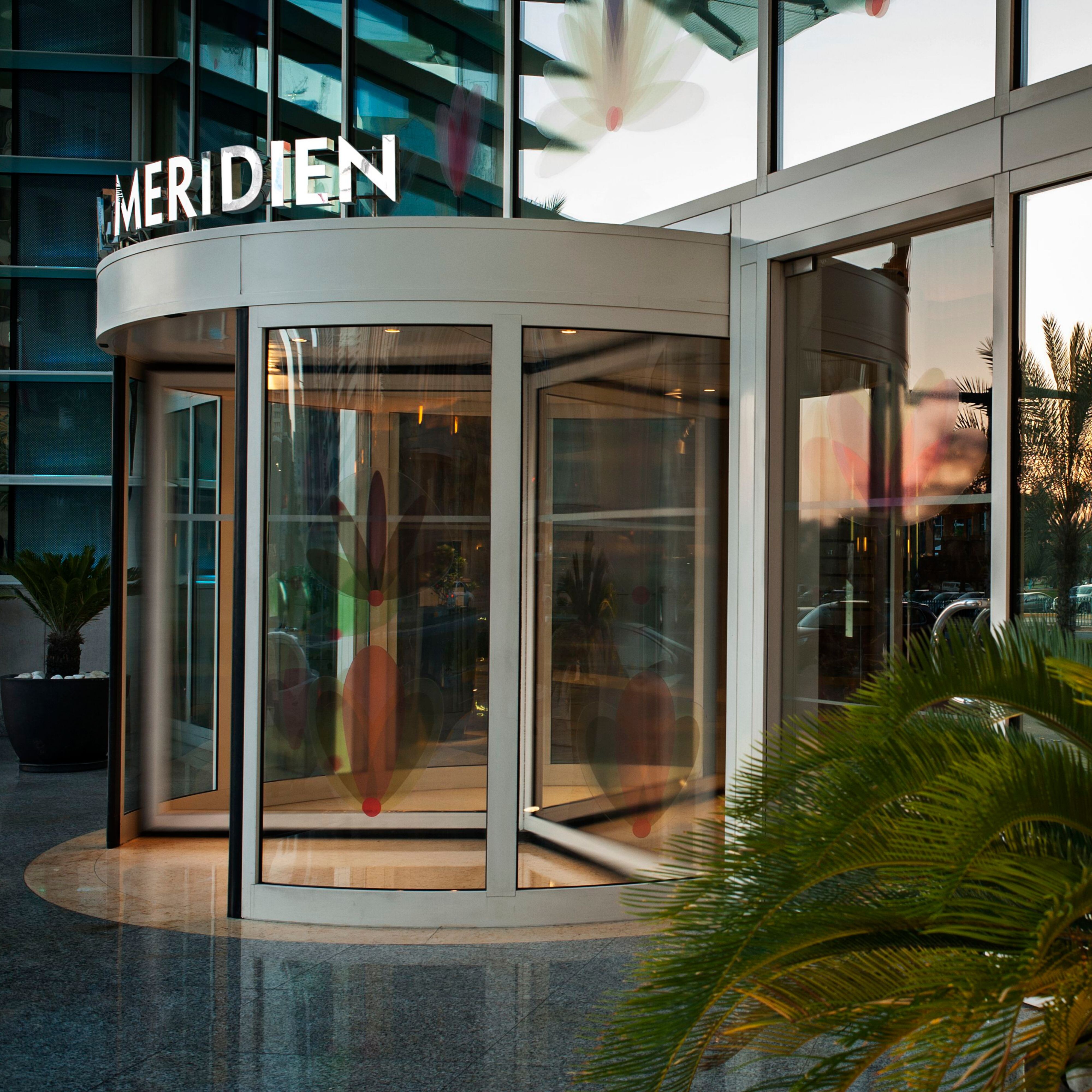 الواجهة الخارجية للفندق