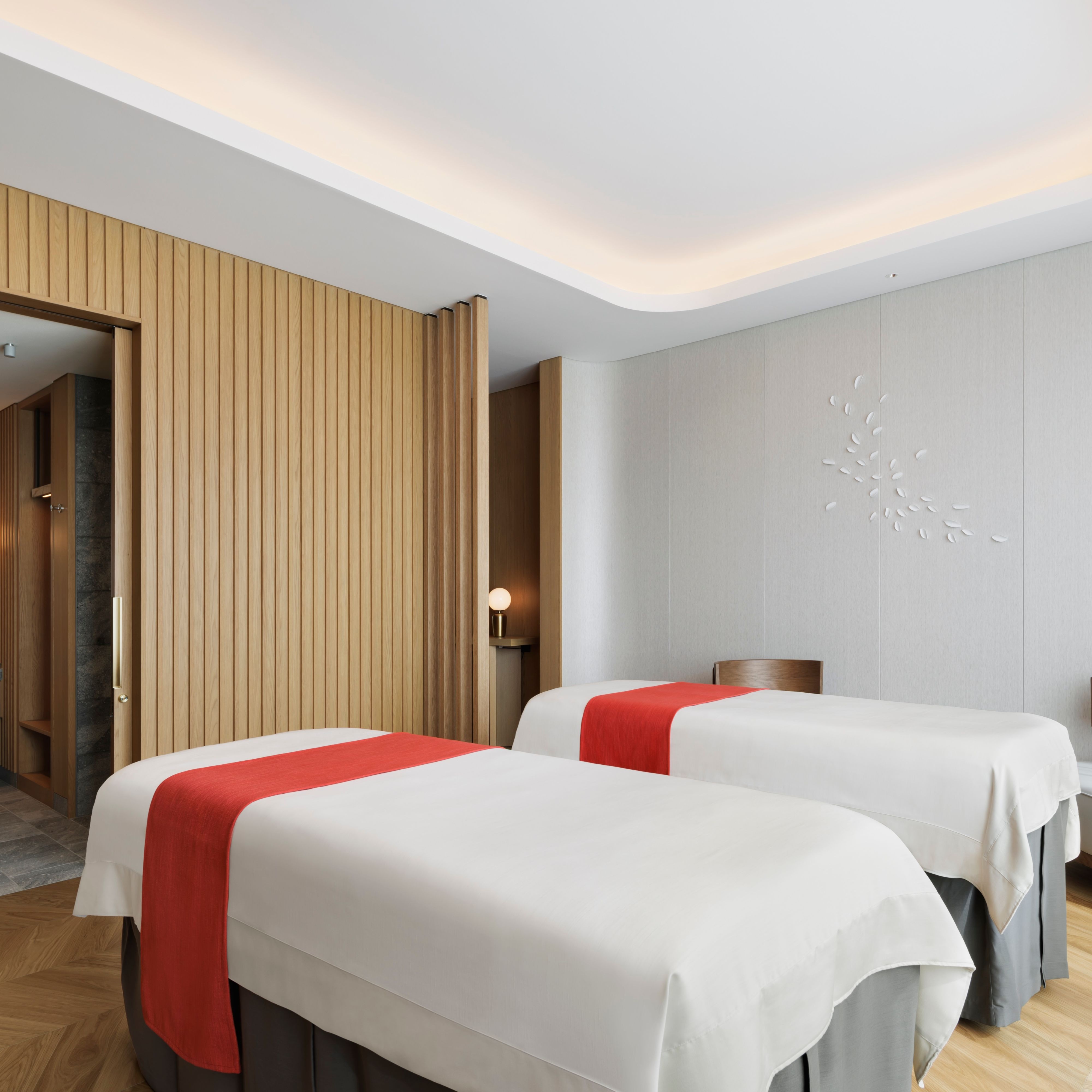 Treatment Room in Heavenly Spa by Westin