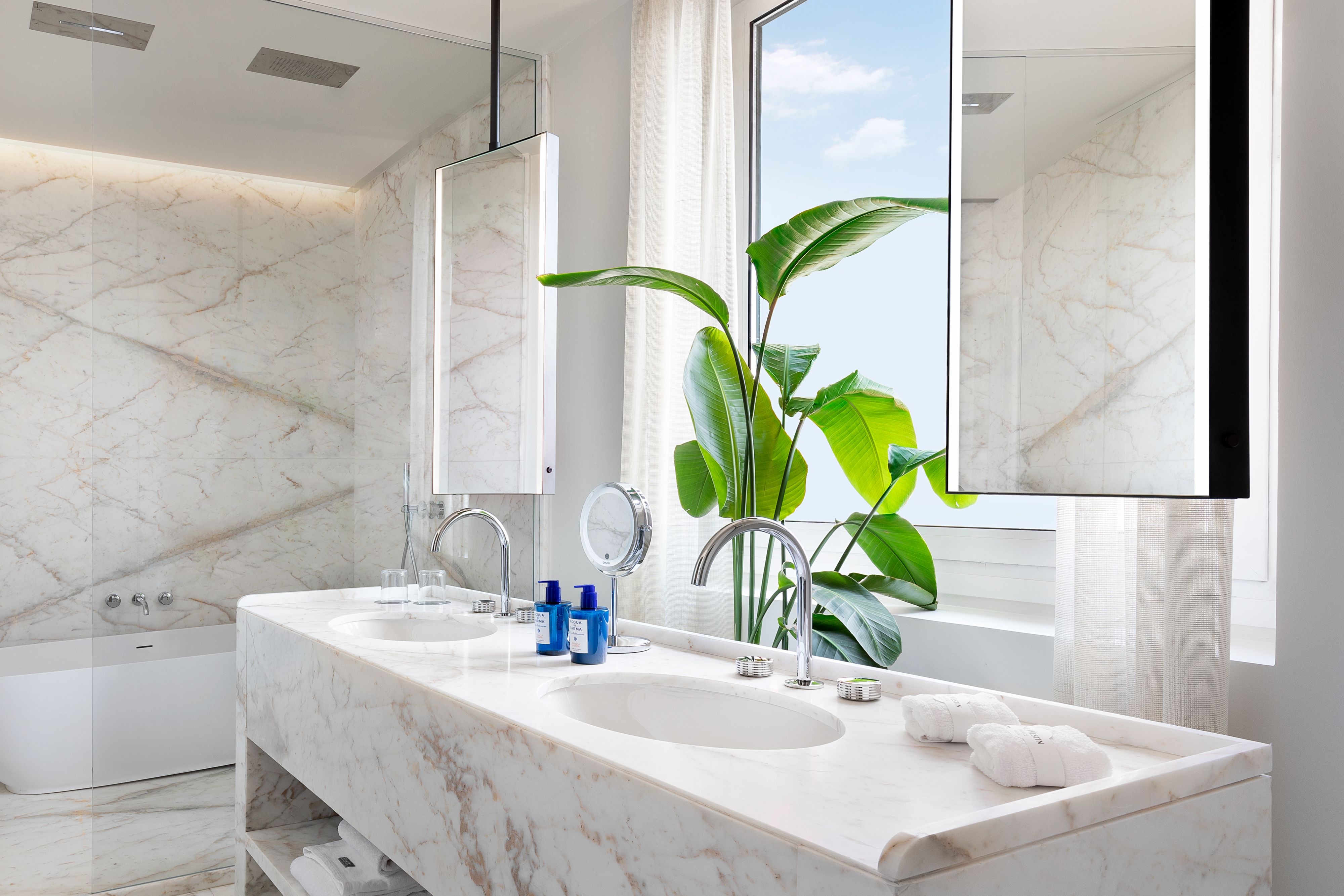 Presidential Suite bathroom